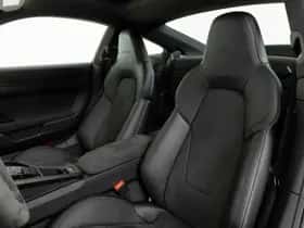 Porsche 911 (2024) thumbnail 4