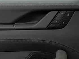 Porsche 911 (2024) thumbnail 32