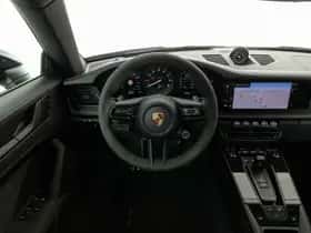 Porsche 911 (2024) thumbnail 10