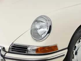Porsche 911 (1964) thumbnail 15