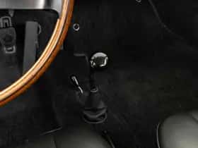 Porsche 911 (1964) thumbnail 38