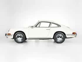 Porsche 911 (1964) thumbnail 7