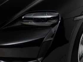 Porsche Taycan (2024) thumbnail 26
