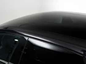 Porsche Taycan (2024) thumbnail 32