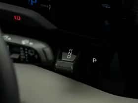 Porsche Taycan (2024) thumbnail 43