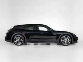 Porsche Taycan (2024) thumbnail 10