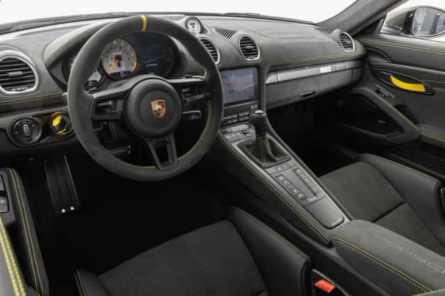 Porsche 718 (2026) thumbnail 3