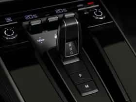 Porsche 911 (2024) thumbnail 19