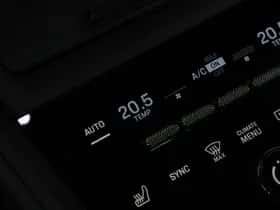 Porsche Macan (2026) thumbnail 18