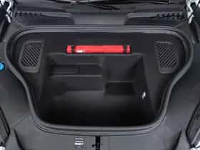 Porsche Macan (2026) thumbnail 27
