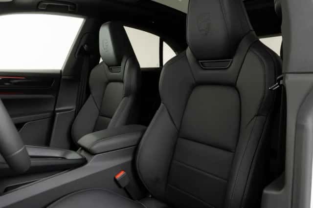 Porsche Macan (2026) thumbnail 4