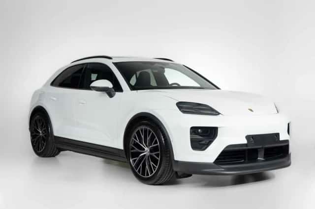 Porsche Macan (2026) thumbnail 5