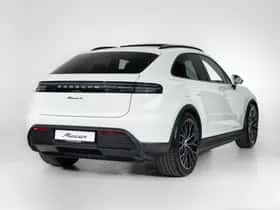 Porsche Macan (2026) thumbnail 6