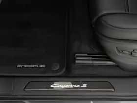 Porsche Cayenne (2026) thumbnail 35