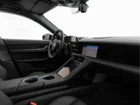Porsche Taycan (2025) thumbnail 7