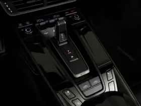 Porsche 911 (2026) thumbnail 17