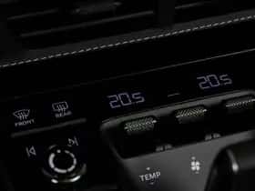 Porsche 911 (2026) thumbnail 39