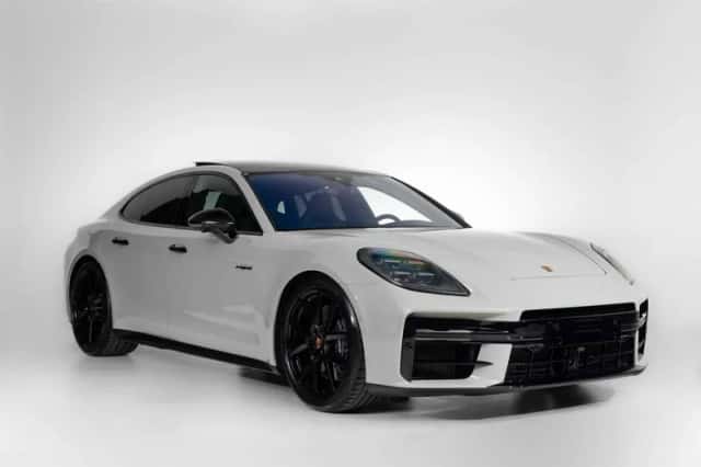 Porsche Panamera (2026) thumbnail 5