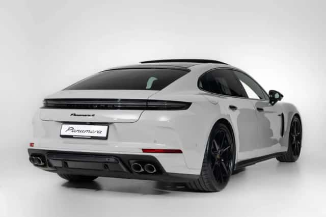 Porsche Panamera (2026) thumbnail 6