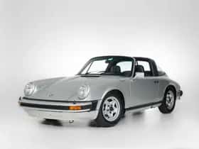 Porsche 911 (1975) thumbnail 17