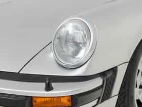 Porsche 911 (1975) thumbnail 23