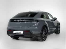 Porsche Macan (2026) thumbnail 2