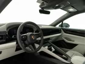 Porsche Macan (2026) thumbnail 3
