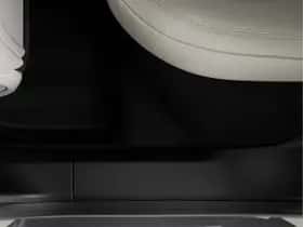 Porsche Macan (2026) thumbnail 36