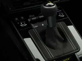 Porsche 911 (2026) thumbnail 17