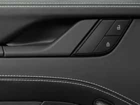 Porsche 911 (2026) thumbnail 44