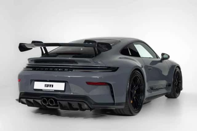Porsche 911 (2026) thumbnail 6