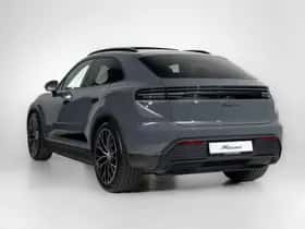 Porsche Macan (2026) thumbnail 2