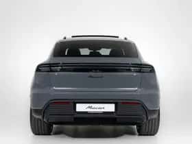 Porsche Macan (2026) thumbnail 15