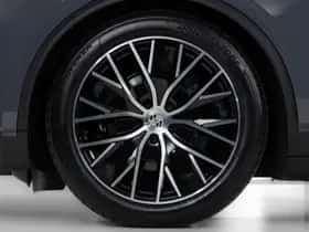 Porsche Macan (2026) thumbnail 45
