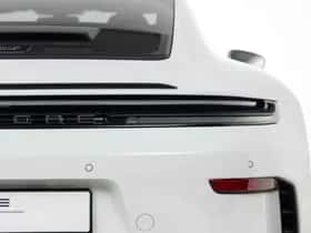 Porsche 911 (2025) thumbnail 29