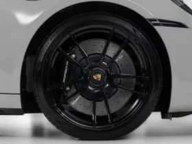 Porsche 911 (2022) thumbnail 25