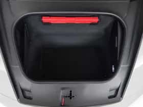 Porsche 911 (2022) thumbnail 30