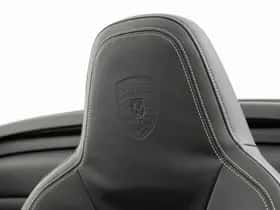 Porsche 911 (2022) thumbnail 43