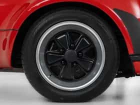 Porsche 911 (1988) thumbnail 22
