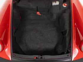 Porsche 911 (1988) thumbnail 26