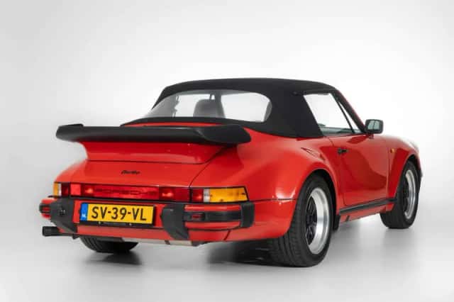 Porsche 911 (1988) thumbnail 6