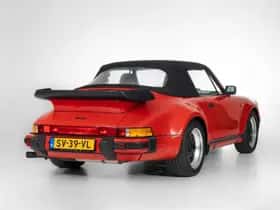 Porsche 911 (1988) thumbnail 6