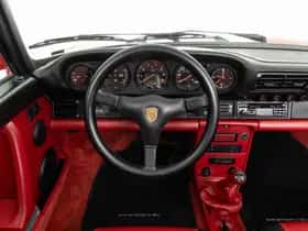 Porsche 911 (1988) thumbnail 9