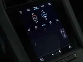 Porsche Taycan (2026) thumbnail 13