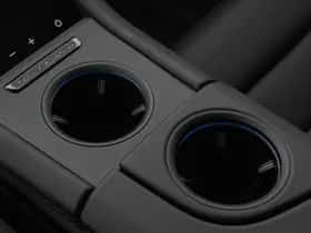 Porsche Taycan (2026) thumbnail 18
