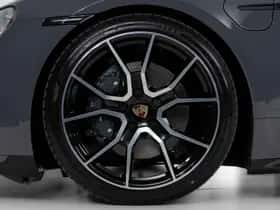 Porsche Taycan (2026) thumbnail 46