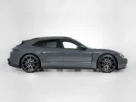 Porsche Taycan (2026) thumbnail 10
