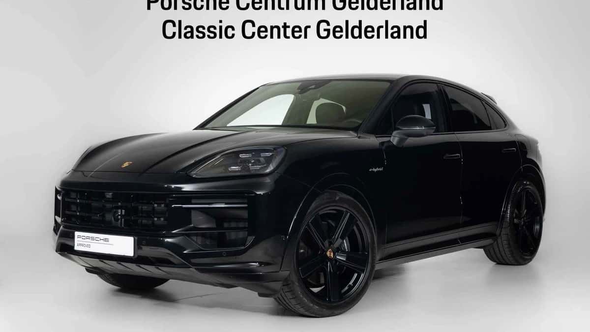 Porsche Cayenne (2024) — foto 1