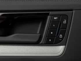 Porsche Cayenne (2024) thumbnail 21