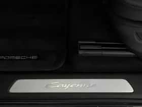Porsche Cayenne (2024) thumbnail 33